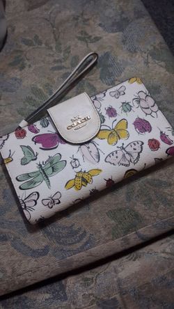 Brand New Coach Wallet/Phone Holder $80 FIRM
