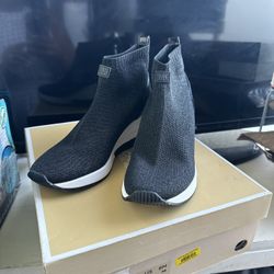 michael kors tennis shoes 