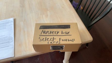 Select football cards mystery box