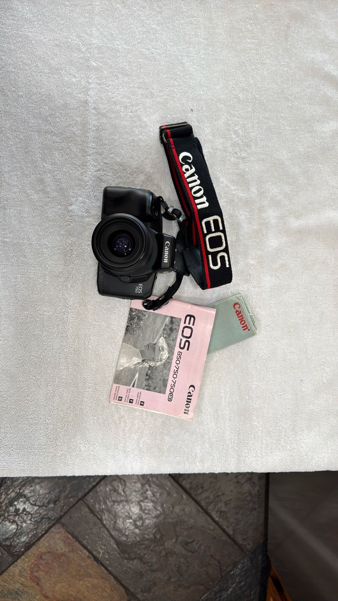 Cannon EOS & Travel Bag w/instructions