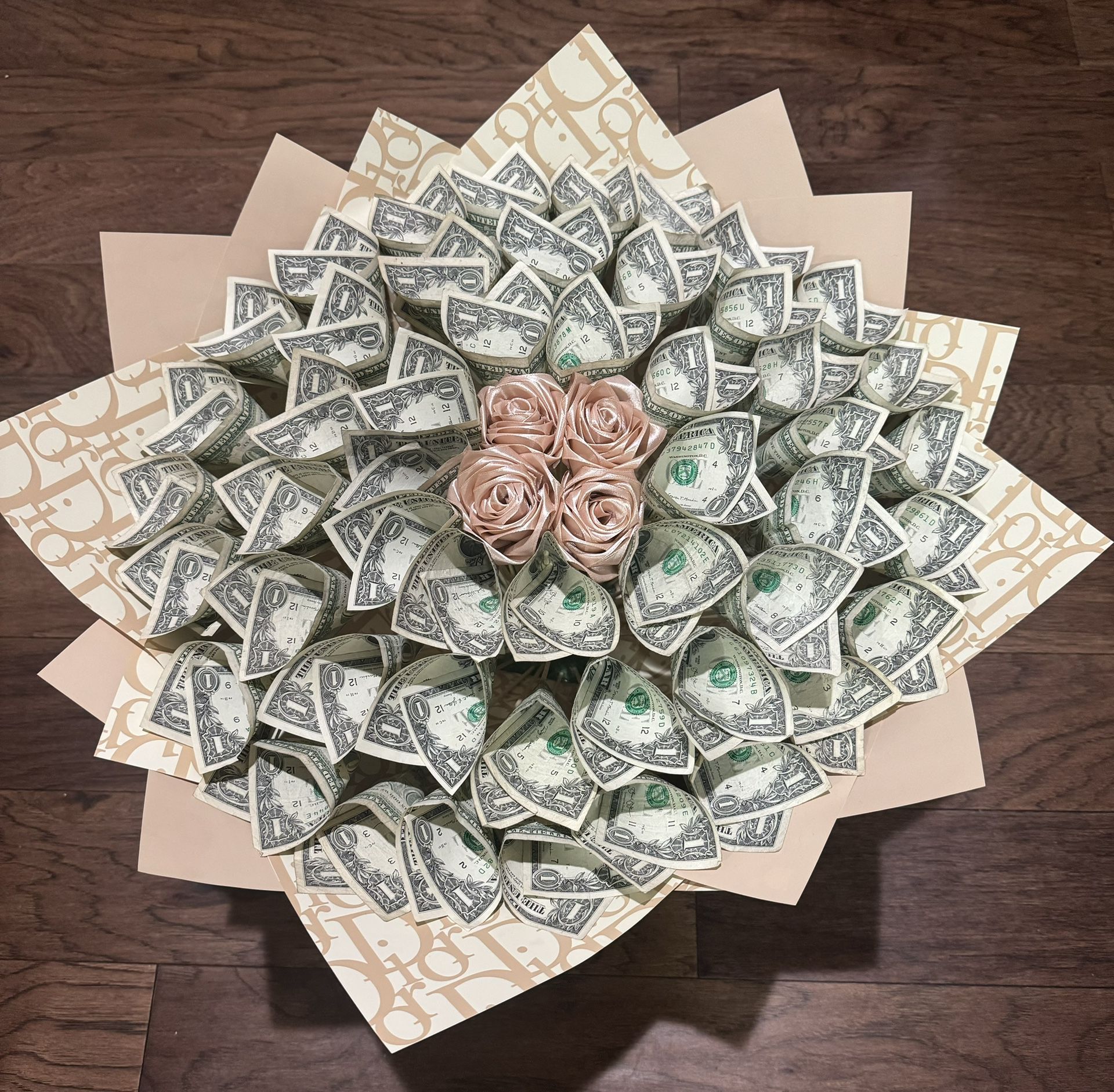 Money Bouquet With Roses 