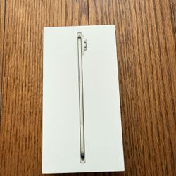 iPhone Air 256GB Verizon with original box and accessories, brand new in box. 