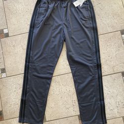NWT Adidas Men’s Active Pants Size XL