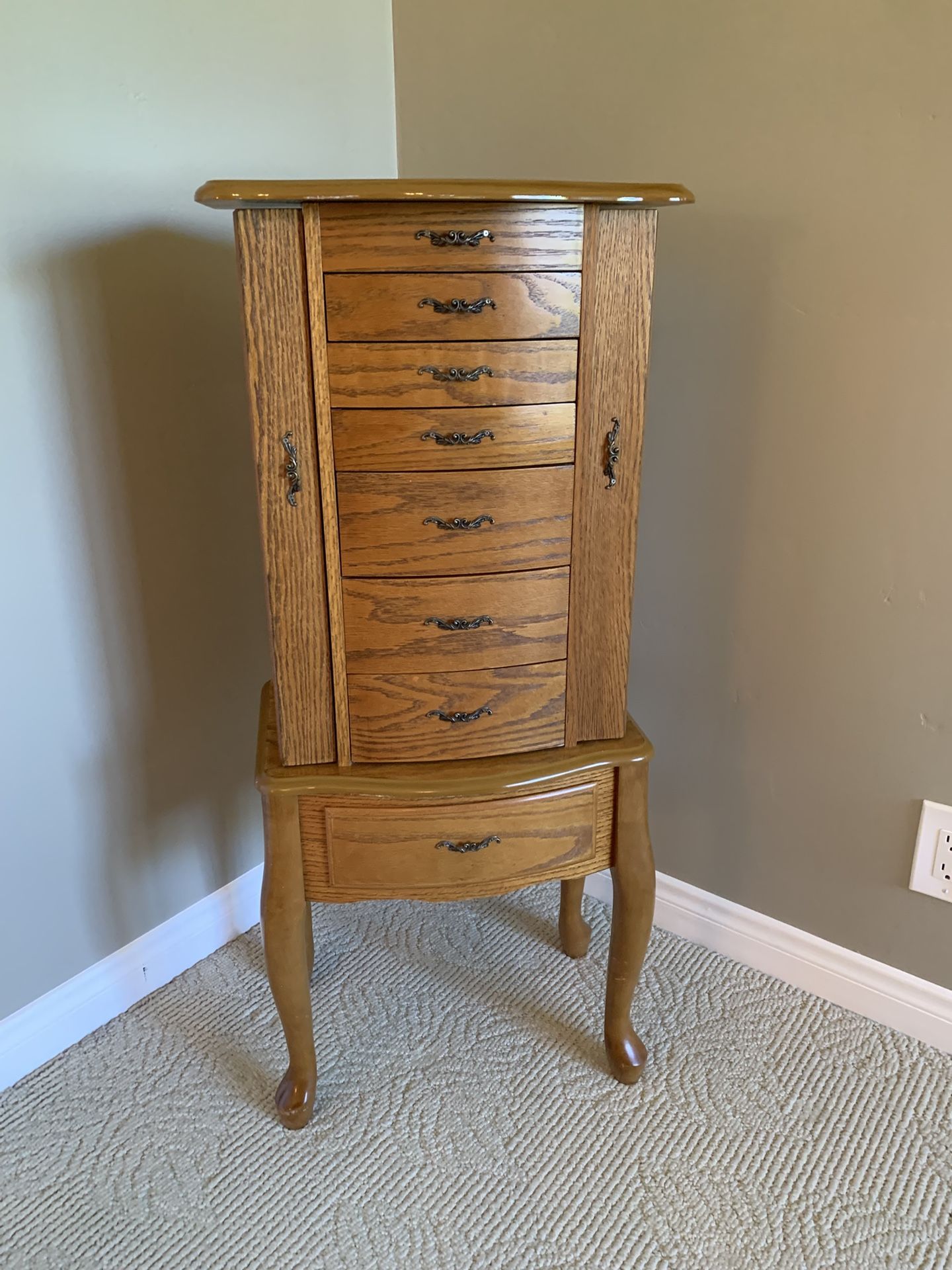 Queen Ann Solid Oak Jewelry Chest.