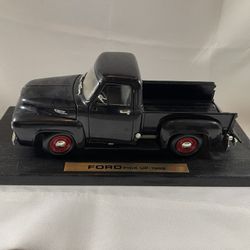 Ford F100 1953 Model by Road Legends