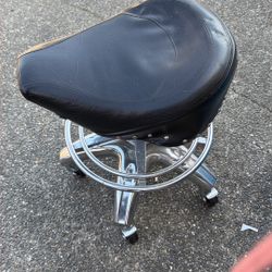 Motorcycle Stool 