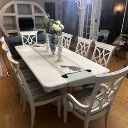 Dining set