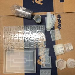 Lot of resin molds