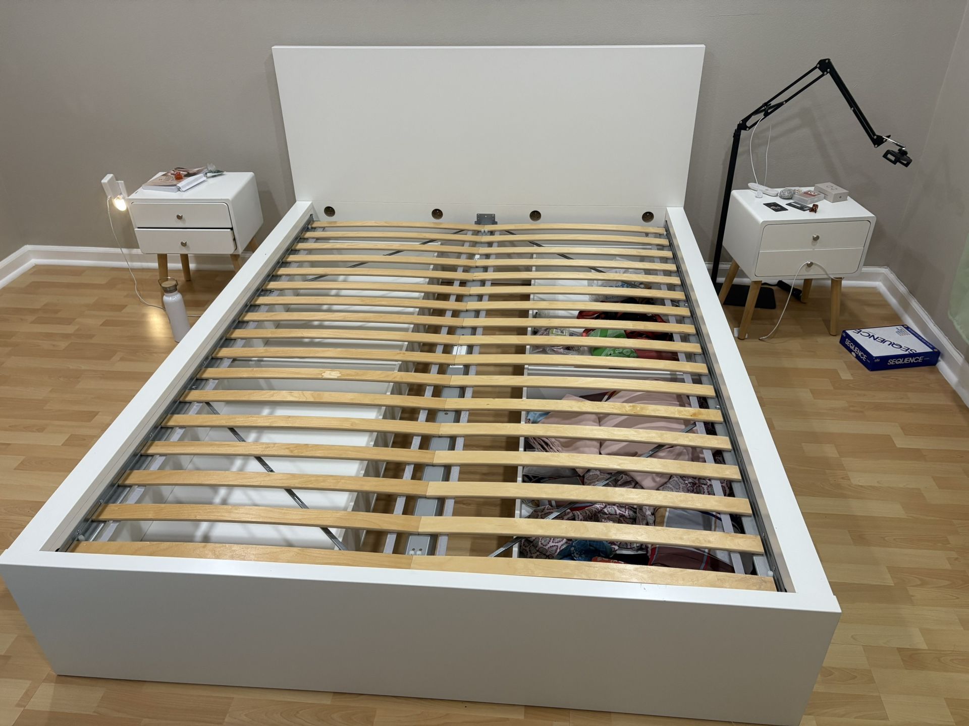 Malm Ikea Storage Bed (4 Storage Drawers)