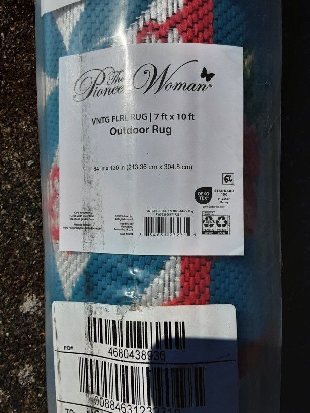 Outdoor Rug 7x10 Ft.