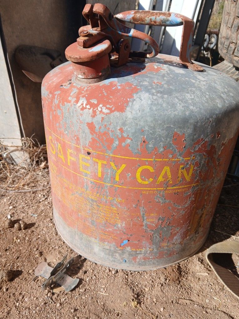 Old Gas Can 