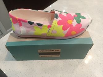 Toms