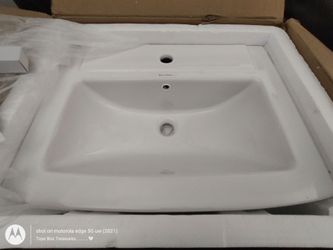 New Ceramic Pedestal Sink & Frameless Oval beveled edge Mirror