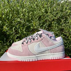 NEW Nike Dunk Low LX Pink Foam Suede Women’s Size 6W / 4.5Y DV3054-600 Authentic