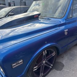 1968 Chevy C-10 Side Step Pickup 