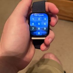 Apple Watch Series 9 [GPS 45mm] With Charger 