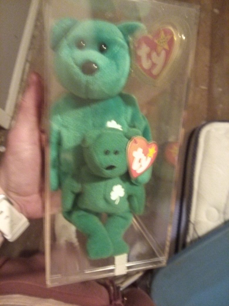 CLOVER THE BEAR ty Beanie Baby Rare Mint Condition