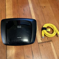 Cisco Linksys E1000 WiFi Router 