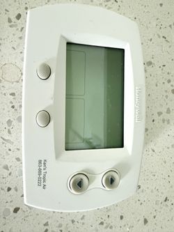 Honeywell AC Thermostat 