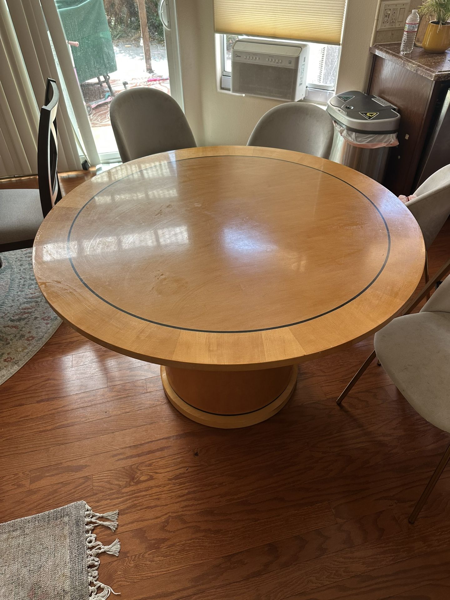 Dining Table With chairs