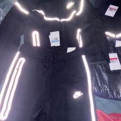 Reflective Nike Tech 