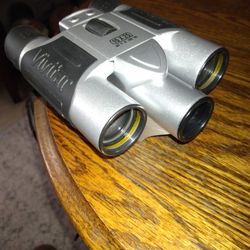 Vivitar Binoculars