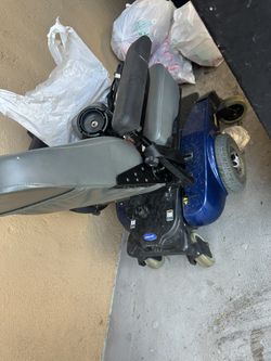 Electric Chair Works U Just Need The Charger $195