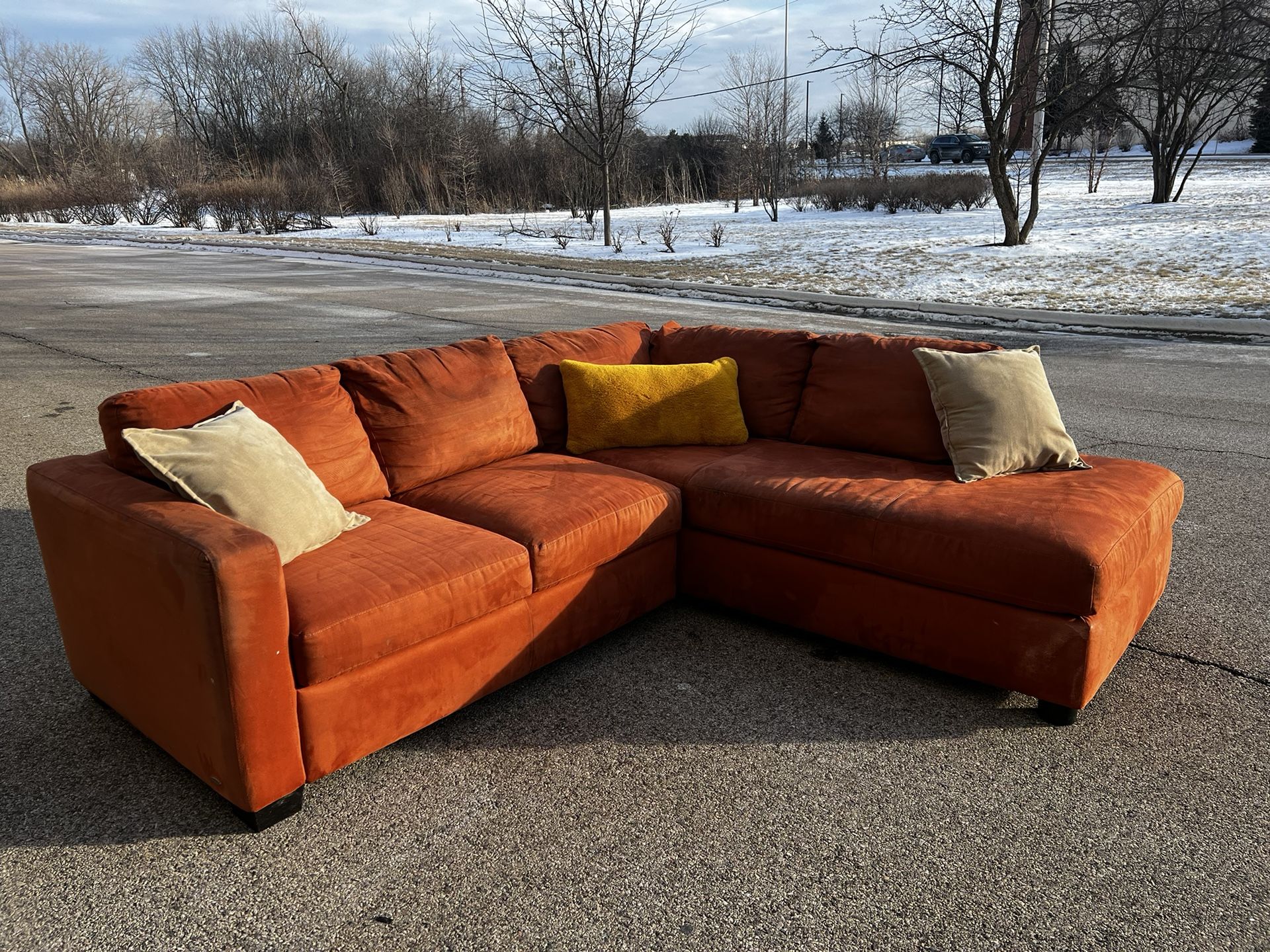 Orange Sectional Couch! ***Free CurbSide Delivery*** 