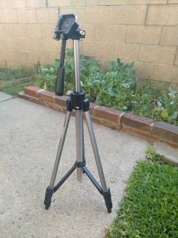 Camera stand