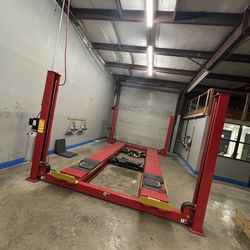 Rotary 1070 Wheel Alignment System – Complete Setup w/ Lift, Wheel Clamps & Control Console 