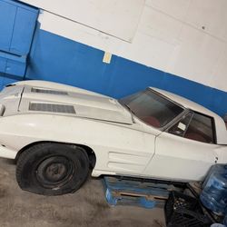 Corvette 1963 White