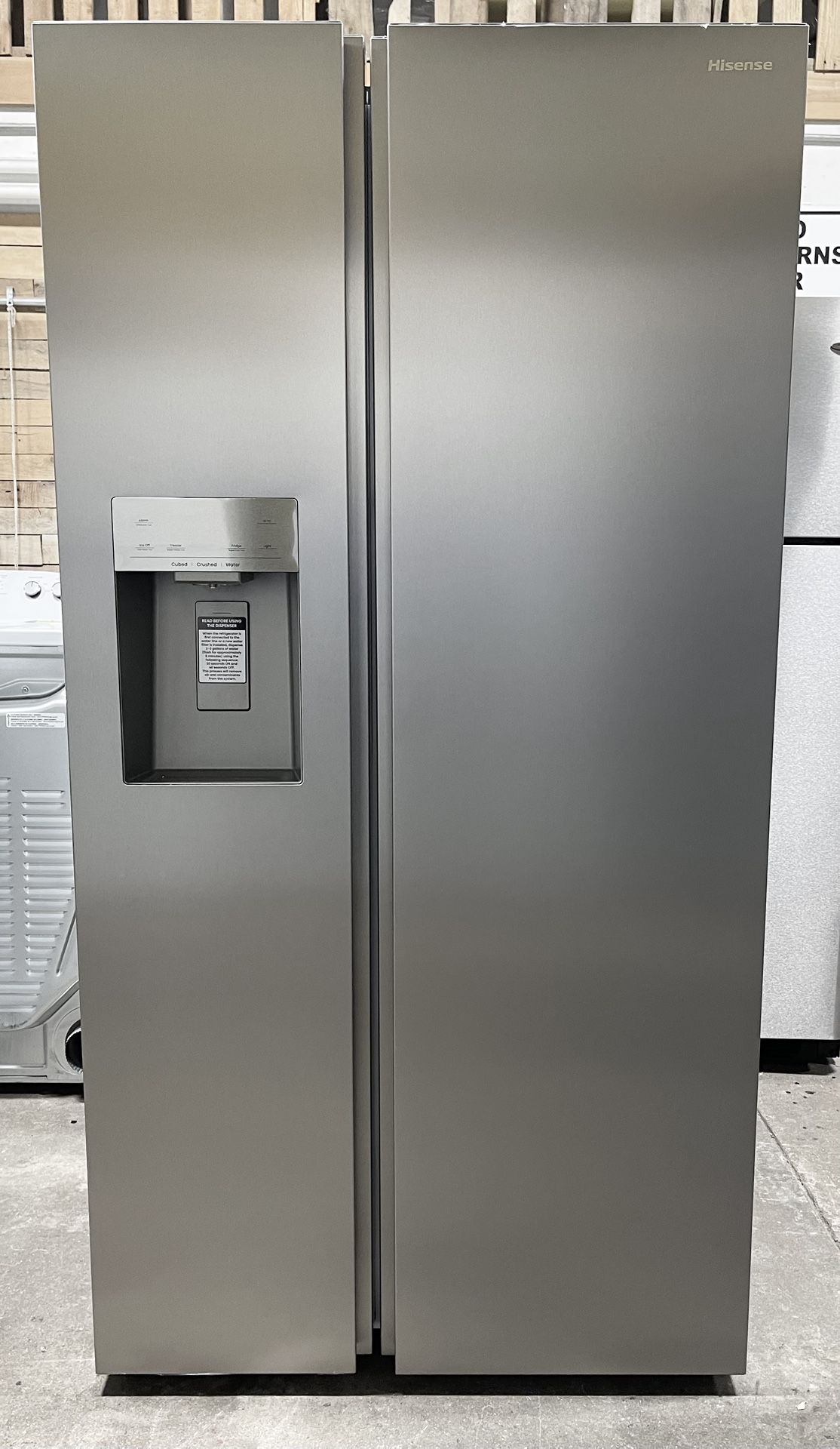 NEW Refrigerator w/WATER+ICE