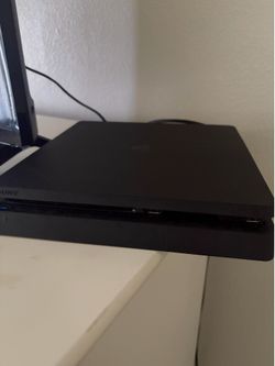 PlayStation 4 Slim