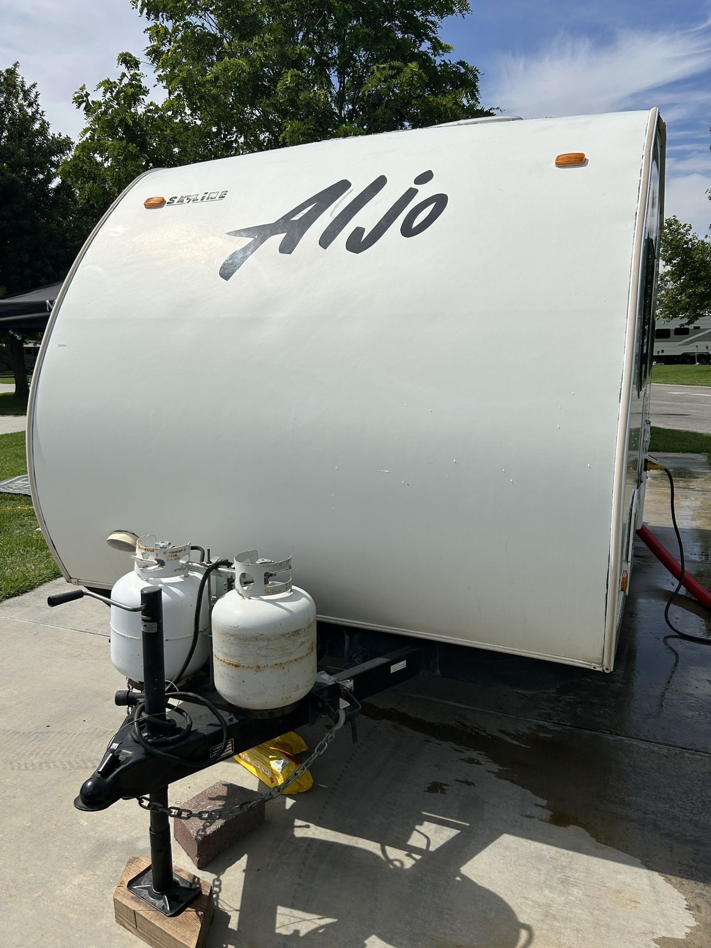 Alejo 17foot Camping Trailer 2009