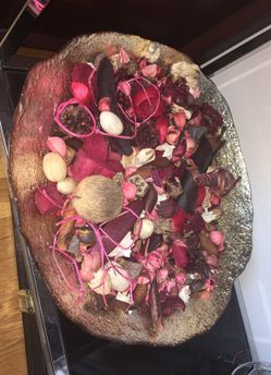 Tray with flowers for the center table