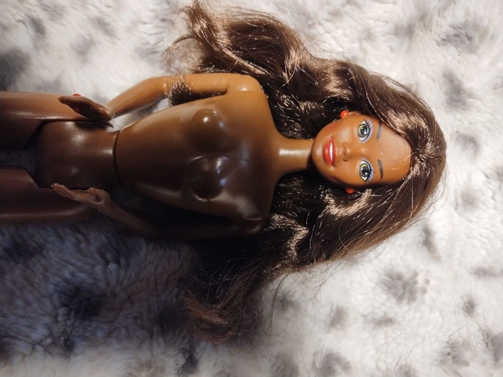 Beautiful Christie Barbie Doll 1987