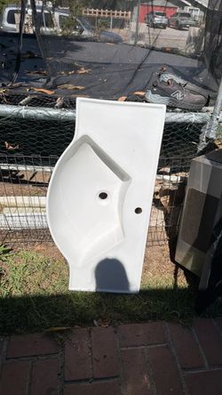 Bathroom sink