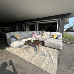 Modular Reclining Sectional Sofa/ Couch