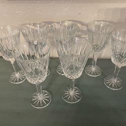 Glass wine cups