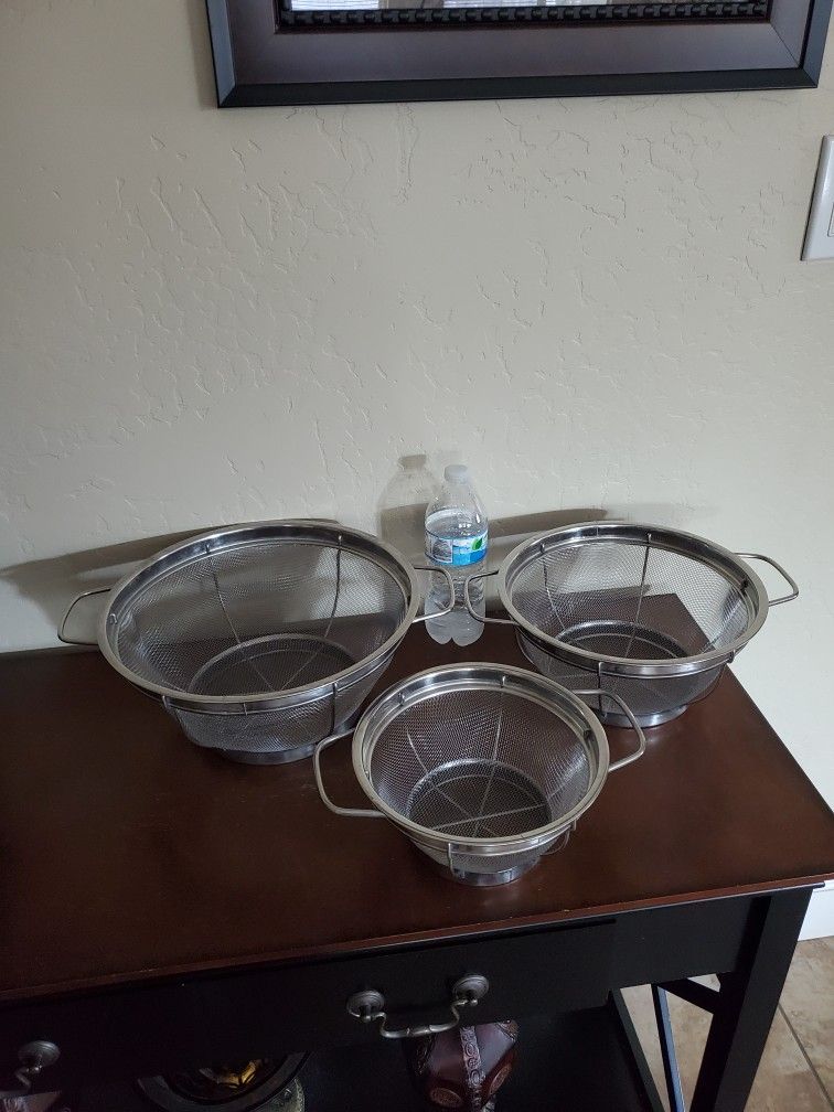 Strainers  (Set 3) 