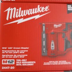 Milwaukee new Crown Stapler M12