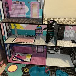 L.O.L DOLL HOUSE