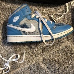 jordan 1 mid 