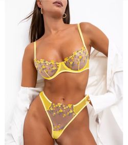 LINGERIE SET