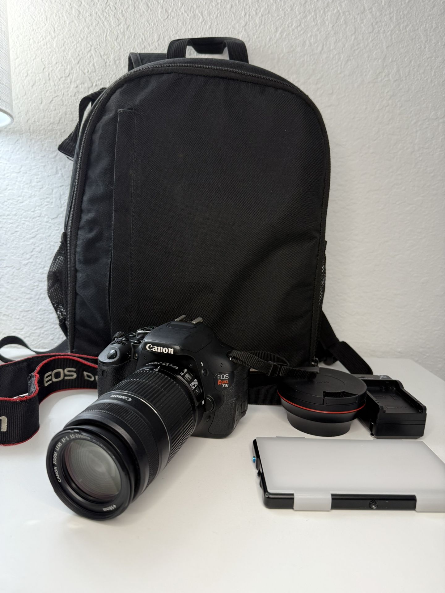 Canon EOS Rebel T3i