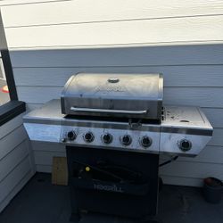 Nexgrill BBQ Grill with Gas Tank – Ready to Use, Must Pick Up
