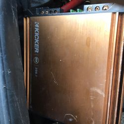 Kicker Amp