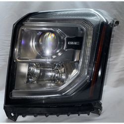 2015 2020 GMC Yukon  Halogen w/ LED Left LH Side Headlight Used OEM