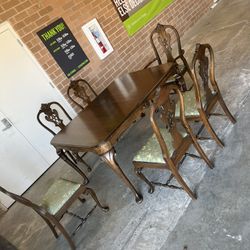 Antique Dining table w/6 Chairs