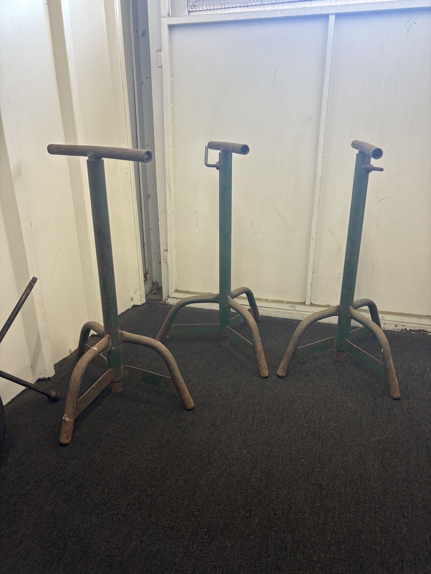 Conveyor Tripod Stand